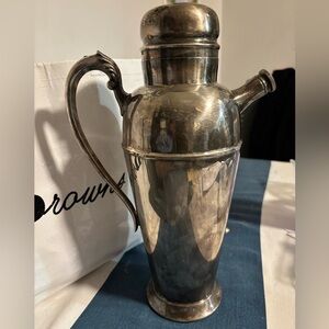 Vintage Cocktail Shaker Pitcher - primose plate 1940s